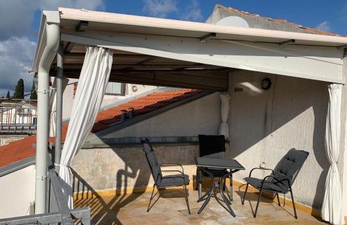 Selce Apartamento | Goga