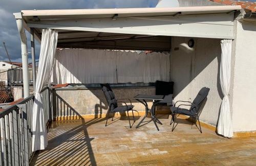 Selce Apartamento | Goga