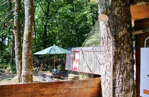 Saint-Priest-les-Fougeres Otro | GoGreen Roulotte