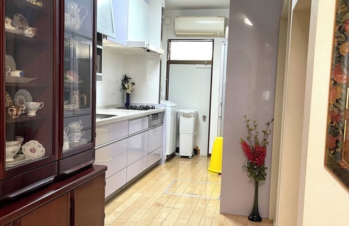 Kohoku Ward Casa | Gohaku Western-style room - 3 min. from the station. Bedroom is a western style room with a living room