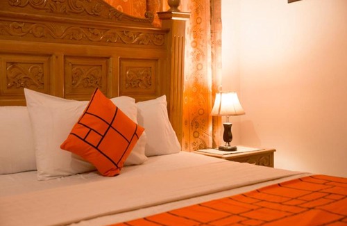 Gilgit Hotel | GOHO Garden View