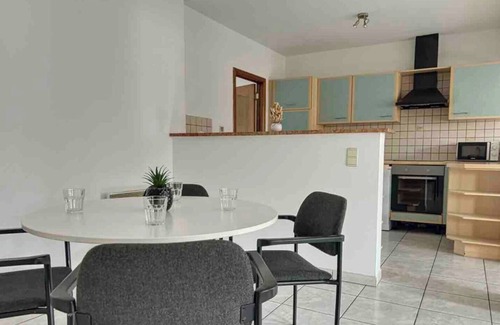 Roux Casa | Gohyssart 51b 2 Bruxelles-Charleroi-airport
