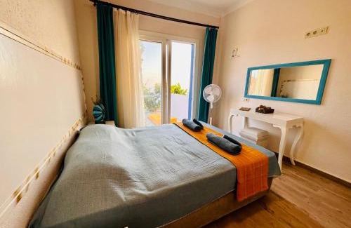 Datca Cama Y Desayuno | Goknar Knidos Eco Hotel & Farm