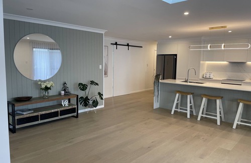 Burleigh Waters Casa | Gold Coast hotspot, close to beach