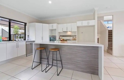 Pacific Pines Casa | Gold Coast Luxury Stay