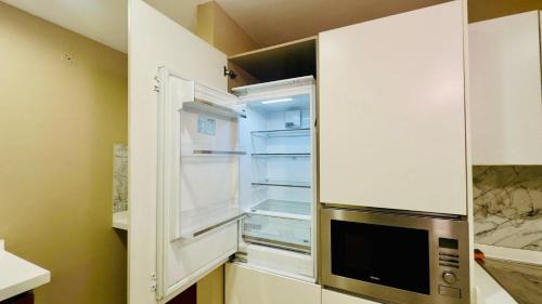 Lahore Apartamento | Gold Crest Apartments Luxurious