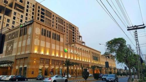 Lahore Apartamento | Gold Crest Luxuries APT with high end Amenities & Mall