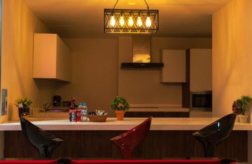 Lahore Hotel | Gold Crest