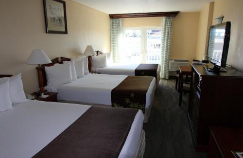 Dewey Beach Hotel | Gold Leaf Hotel of Dewey