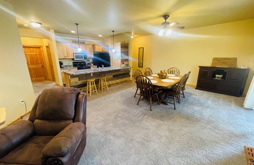 Hill City Casa | Gold Pan Hideaway