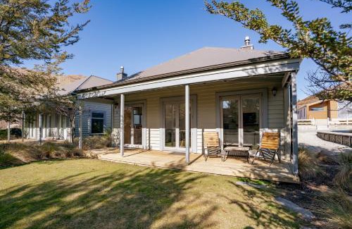 Cardrona Casa | Gold Rush Chalet - Cardrona Holiday Home