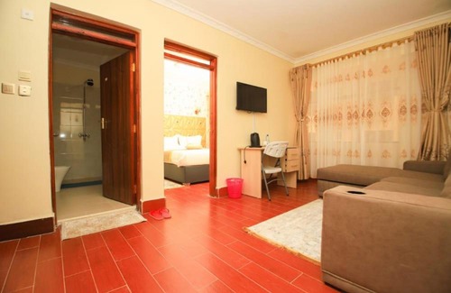 Biashara Hotel | Gold Suite Hotel