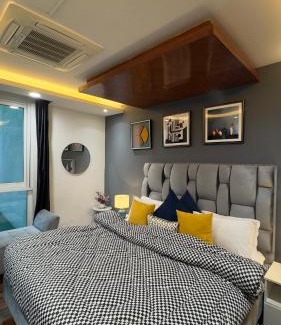 Lahore Apartamento | Goldcrest Grand View Elite Apartments-DHA Lahore