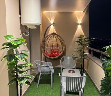 Lahore Apartamento | Goldcrest Luxe Living - 5 Star Serviced Apartments , DHA Lahore