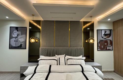 Lahore Hotel | Goldcrest Luxe Living - 5 Star Serviced Apartments, DHA Lahore