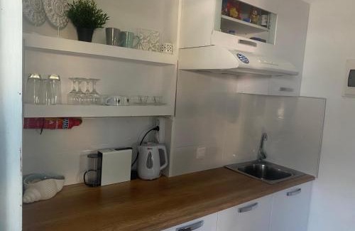 Chrissi Akti Apartamento | Golden Beach, Little Troll House 3