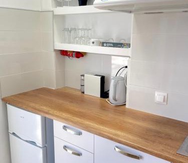 Chrissi Akti Apartamento | Golden Beach, Little Troll House 3