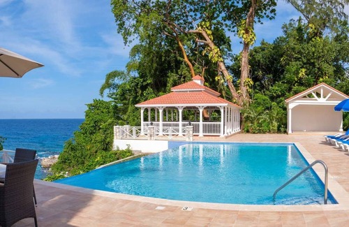 Oracabessa Casa | Golden Clouds Luxury estate