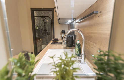 European Quarter Apartamento | Golden Dove Luxury Apartment 1