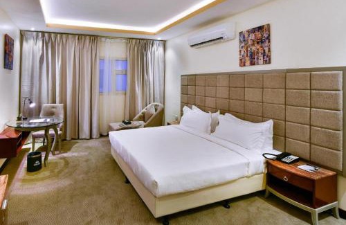 Turaif Hotel | Golden dune Hotel Services-Turaif