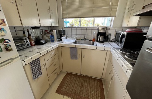 Cow Hollow Condominio | Golden Gate Bridge View and Close to Union St. Restaurants/Bars/Shops