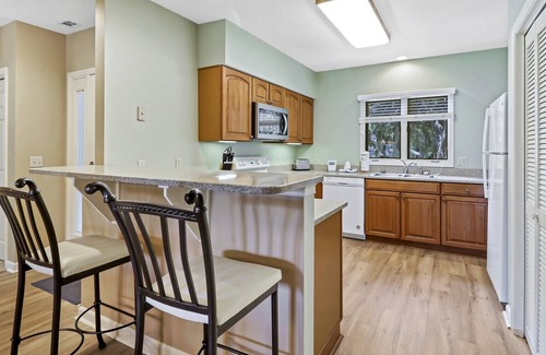 North Forest Beach Villa | Golden Getaway for Golfers, Tennis Players, Bikers, Birders & Beach Bums on HHI