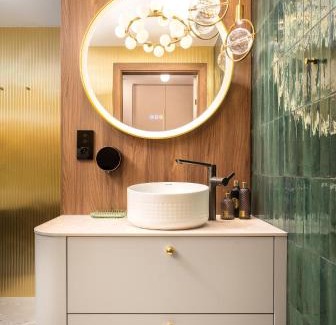 Brno Apartamento | GOLDEN GOLF Brno with WHIRLPOOL, GARDEN and free PARKING