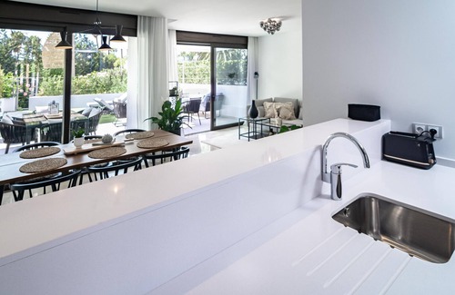 Marbella Chalet De Esquí | Golden Green - Marbella