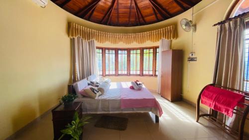 Kandy Cabina | Golden Hill Hanthana