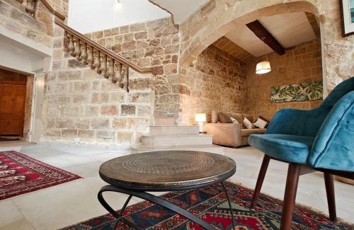 Birkirkara Casa | Golden House
