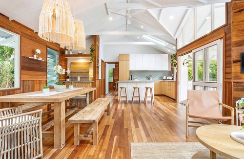 South Golden Beach Casa | Golden Hus - spacious South Golden Beach home
