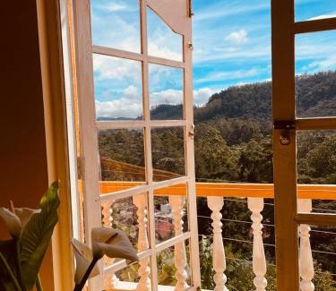 Nuwara Eliya Cama Y Desayuno | Golden King Guest