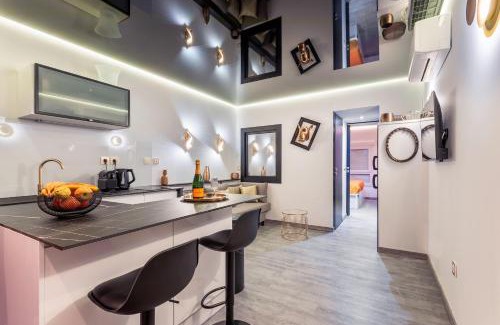 Naturist Village Apartamento | Golden Luxury House