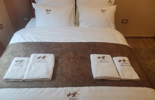 Lisina Apartamento | Golden Mountain A75 NLux Milmari