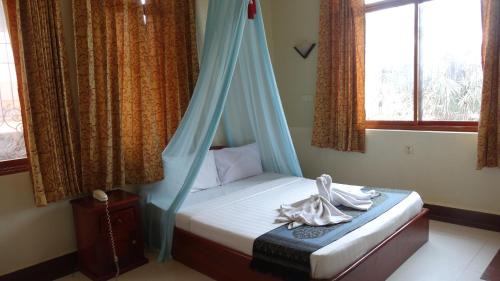 Daun Penh Hotel | Golden Noura Villa-Pub & Restaurant