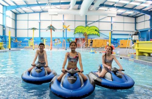 Chapel Saint Leonards Complejo | Golden Palm Resort