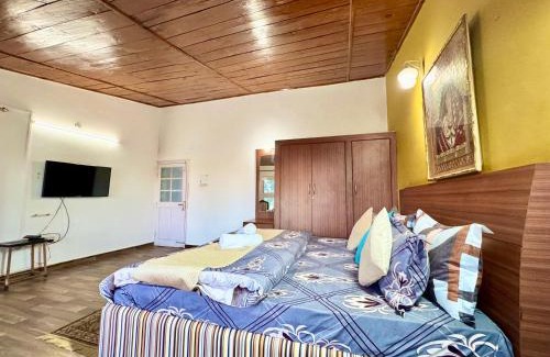 Kumarhatti Cama Y Desayuno | Golden pine villa