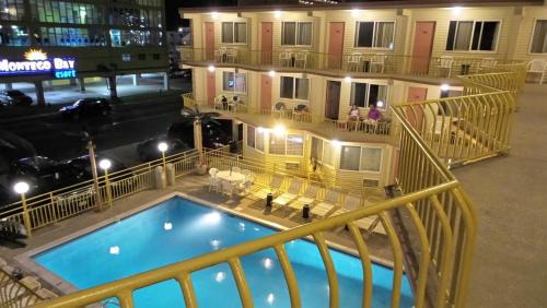 North Wildwood Hotel | Golden Rail Motel