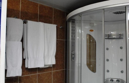 Independence Layout Hotel | Golden Royale Hotel