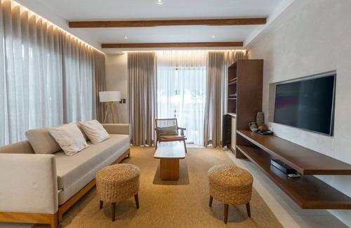 Daanbantayan Hotel | Golden Sands Destination Resorts