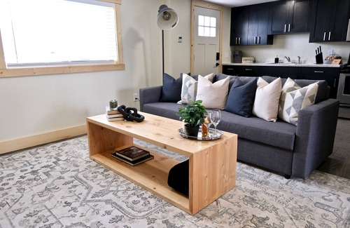 Tremonton Apartamento | Golden Spike Stable Getaway in Downtown Tremonton