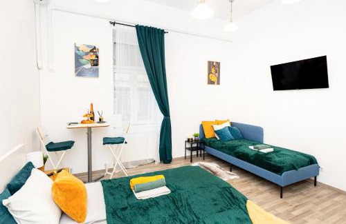 Budavar Apartamento | Golden Sun Apartment at Buda Castle