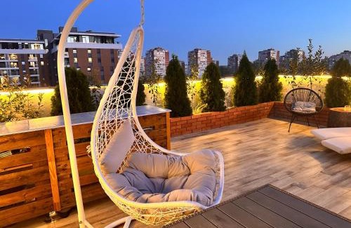 Novi Beograd Apartamento | Golden Sunset Terrace Apartment Ana