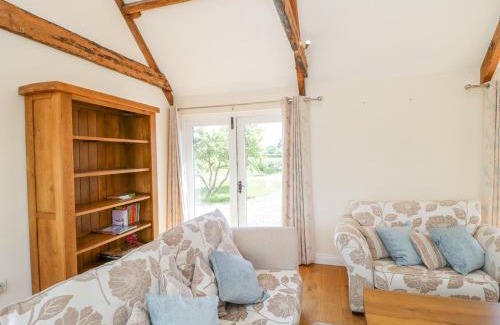 Olveston Casa | Golden Valley Barn