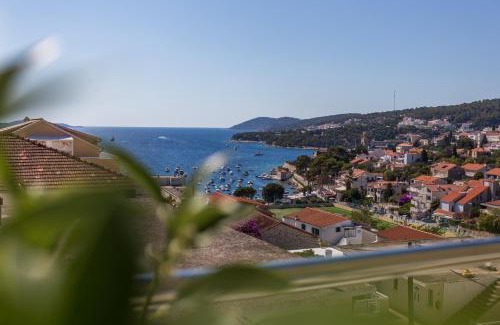 Krizna luka Apartamento | Golden View Penthouse