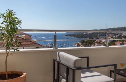 Krizna luka Apartamento | Golden View Penthouse