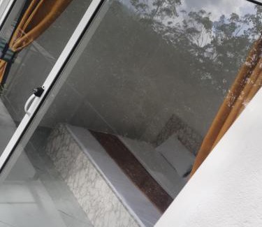 Hatton Casa | Golden Waters Stay&Dine