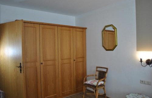Baiersbronn Apartamento | Goldener Hahn B&B Baiersbronn - Ferienwohnungen mit Hygge Pool & Sauna