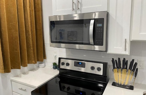 North Philadelphia West Apartamento | Goldie Lux - Best Luxury Stay
