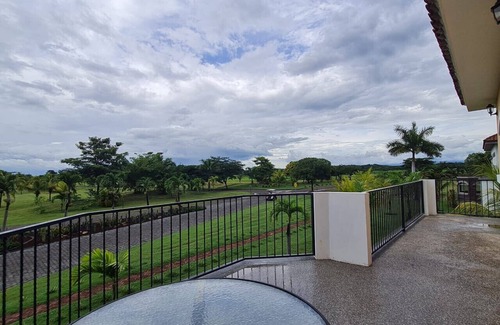 San Diego Apartamento | Golf and Ocean View Resort Home